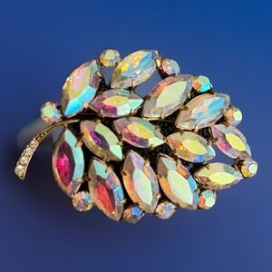 Vintage Czechoslovakia Aurora Borealis Rhinestone Brooch Pin Marked CZECH SLOV